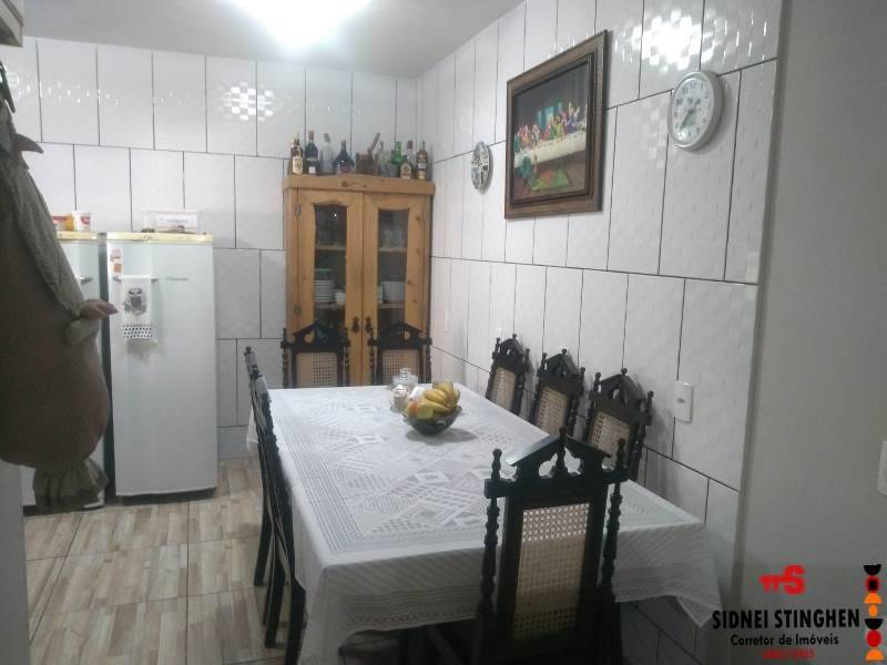 Sobrado à venda com 2 quartos, 150m² - Foto 5