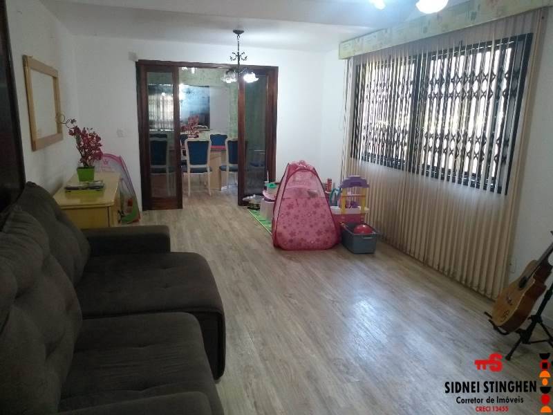 Sobrado à venda com 5 quartos, 330m² - Foto 4