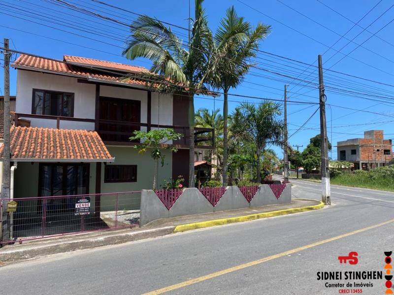 Sobrado à venda com 3 quartos, 180m² - Foto 2