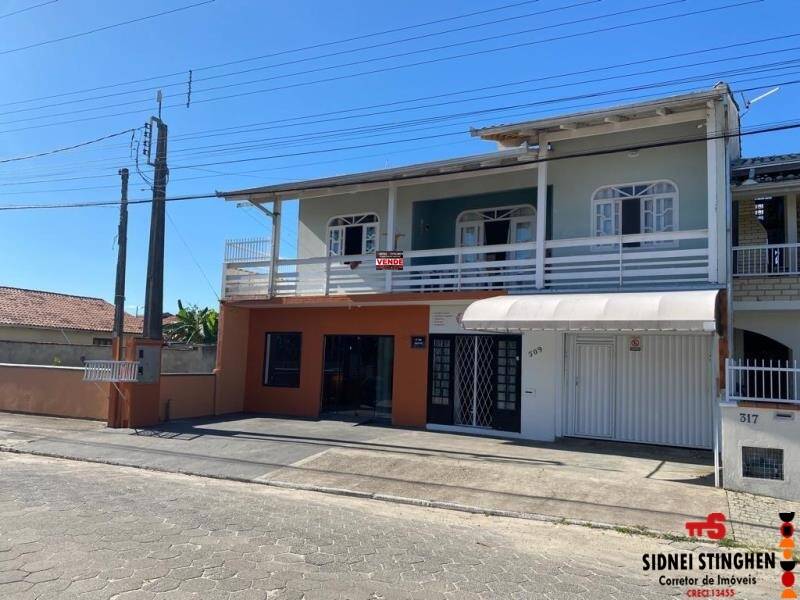 Sobrado à venda com 4 quartos, 314m² - Foto 3