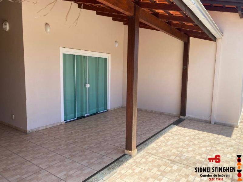 Casa à venda com 2 quartos, 170m² - Foto 6