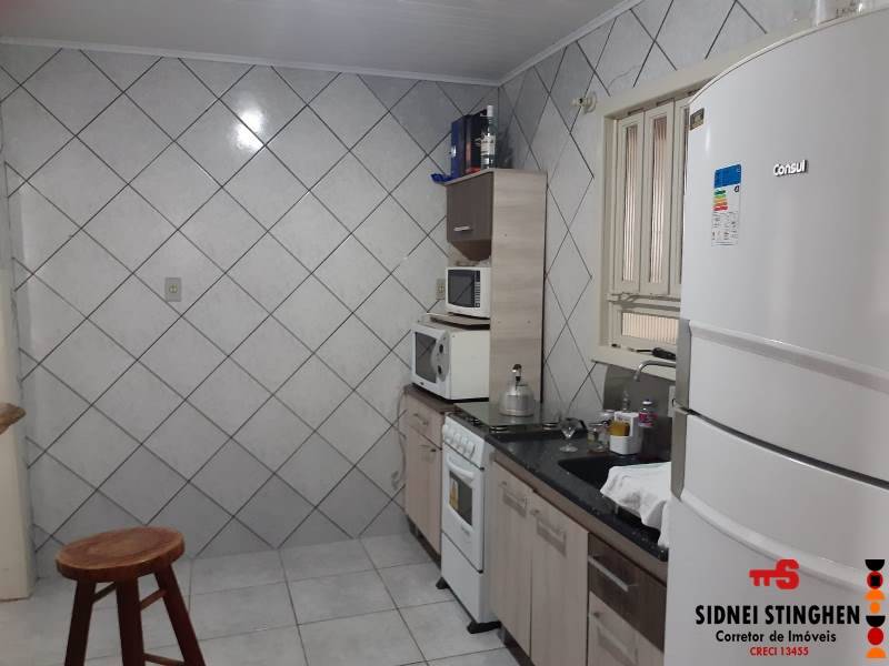 Casa à venda com 4 quartos, 210m² - Foto 16