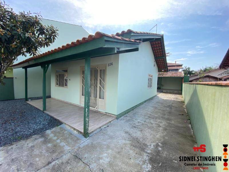 Casa à venda com 2 quartos, 91m² - Foto 2