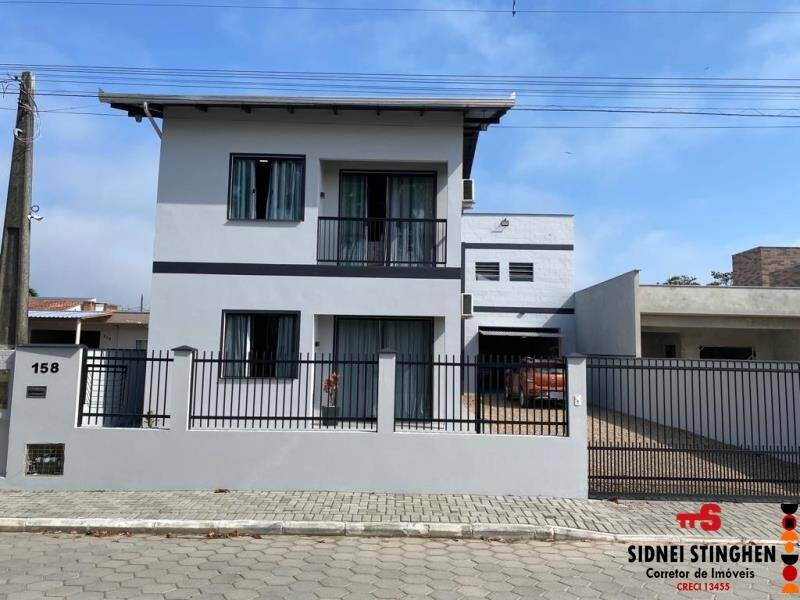 Sobrado à venda com 4 quartos, 464m² - Foto 3