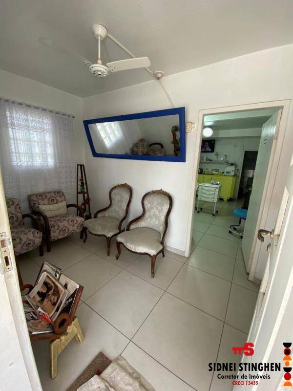 Sobrado à venda com 3 quartos, 136m² - Foto 4