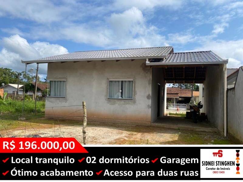 Casa à venda com 2 quartos, 73m² - Foto 1