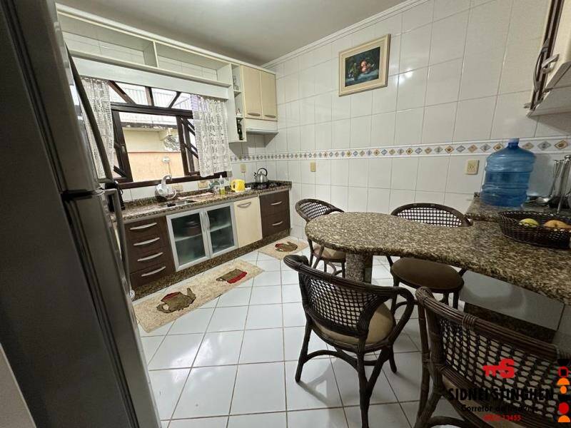 Sobrado à venda com 3 quartos, 185m² - Foto 6