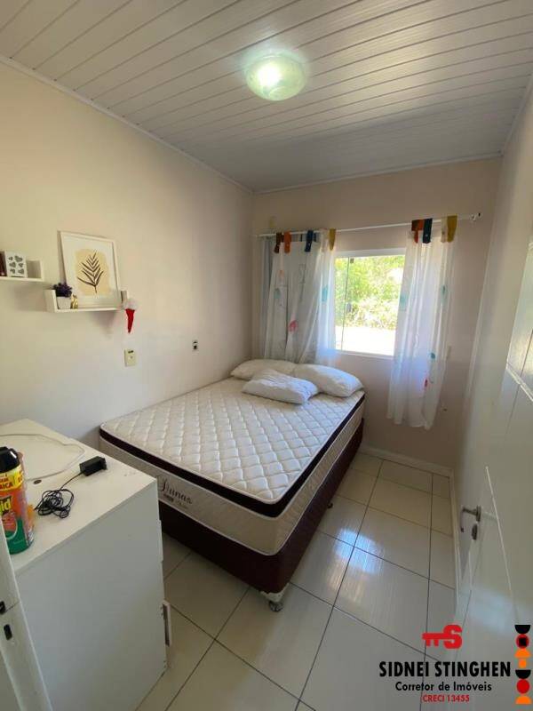 Casa à venda com 2 quartos, 90m² - Foto 7