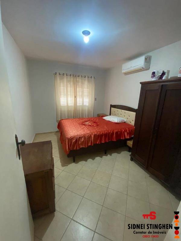 Casa à venda com 4 quartos, 150m² - Foto 14