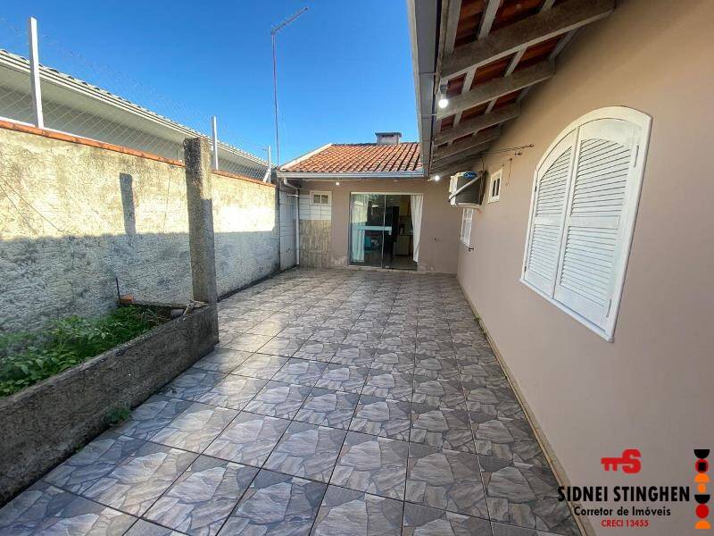 Casa à venda com 4 quartos, 150m² - Foto 17