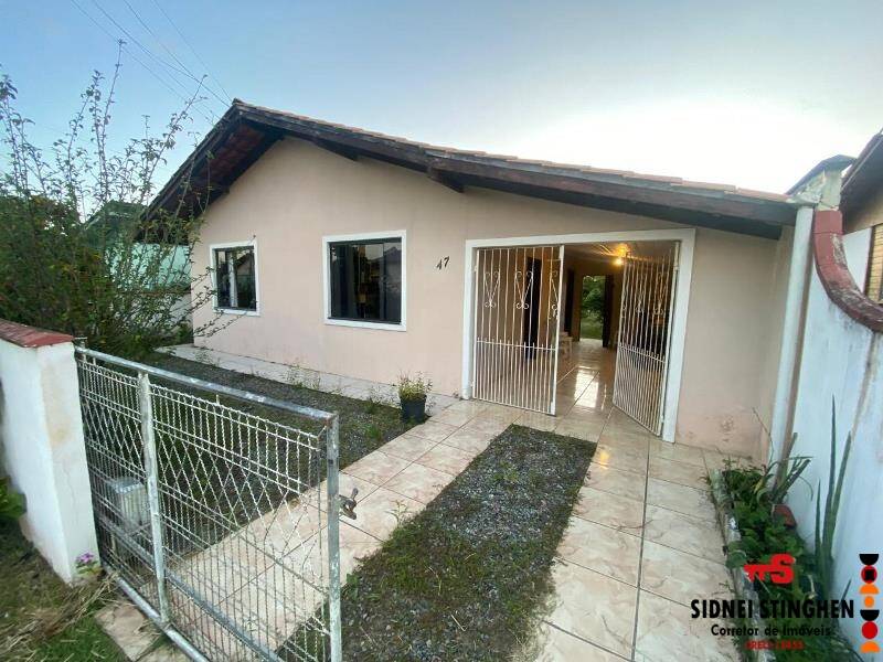 Casa à venda com 3 quartos, 100m² - Foto 3