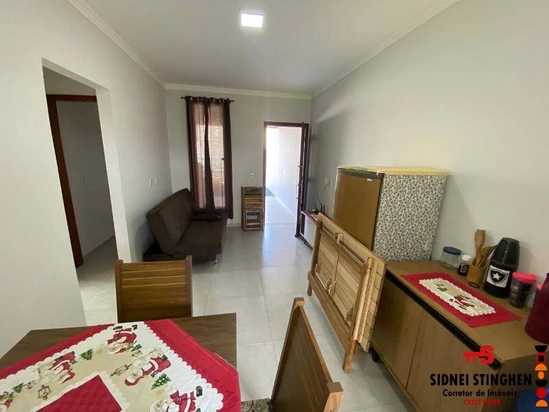 Casa à venda com 2 quartos, 58m² - Foto 4