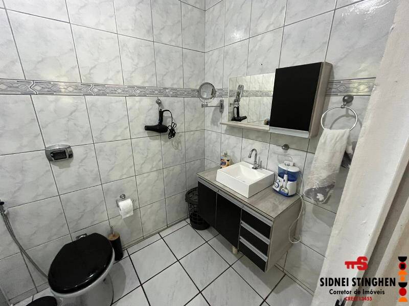 Casa à venda com 2 quartos, 100m² - Foto 19