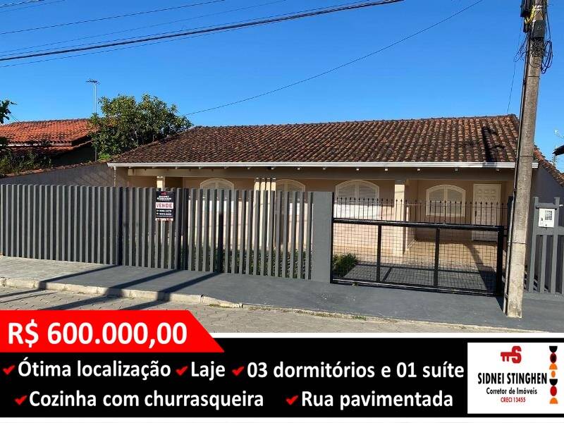 Casa à venda com 4 quartos, 150m² - Foto 1