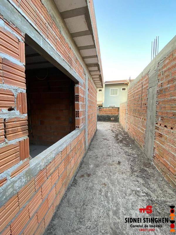 Casa à venda com 2 quartos, 66m² - Foto 16