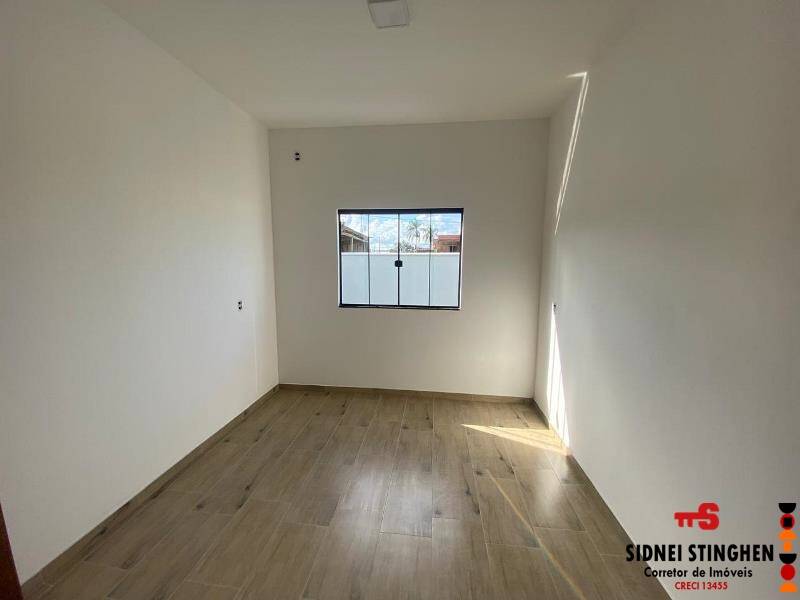 Casa à venda com 2 quartos, 73m² - Foto 9