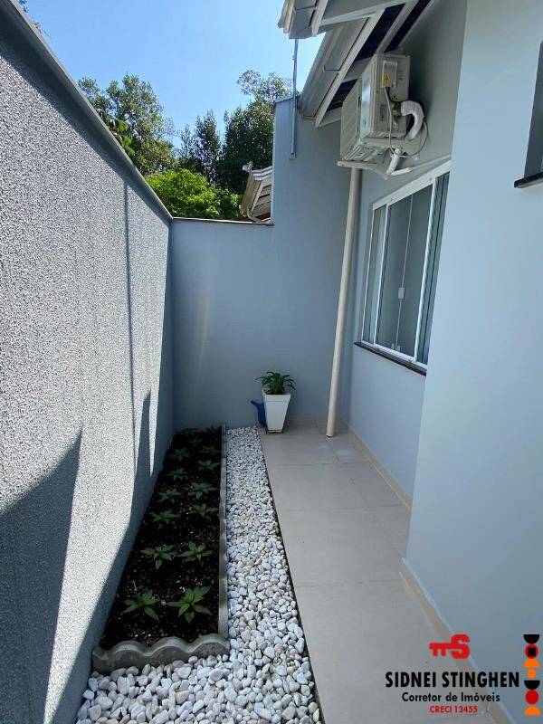 Casa à venda com 2 quartos, 85m² - Foto 12