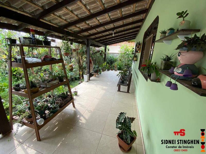 Casa à venda com 3 quartos, 120m² - Foto 4