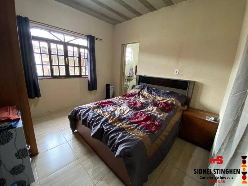 Casa à venda com 3 quartos, 120m² - Foto 11