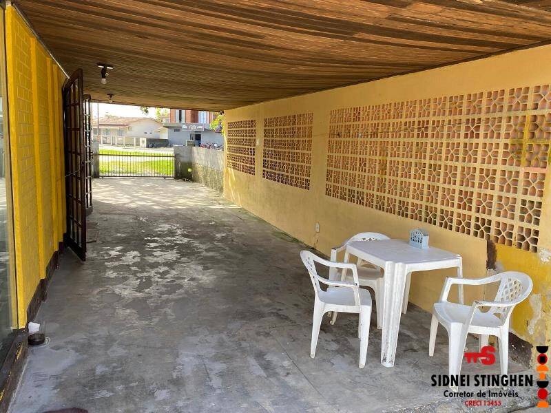 Casa à venda com 5 quartos, 184m² - Foto 10