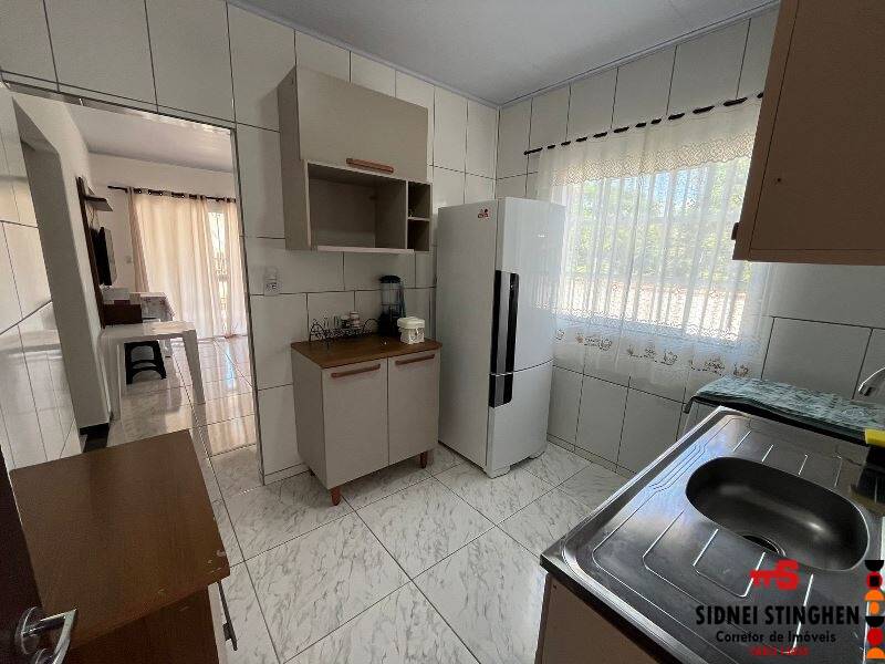 Casa à venda com 4 quartos, 120m² - Foto 11