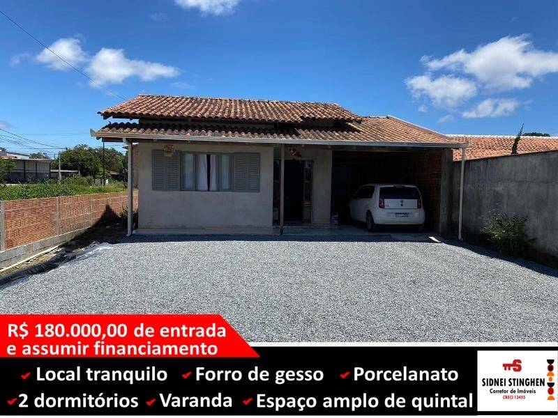 Casa à venda com 2 quartos, 80m² - Foto 1