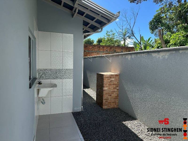 Casa à venda com 3 quartos, 88m² - Foto 12