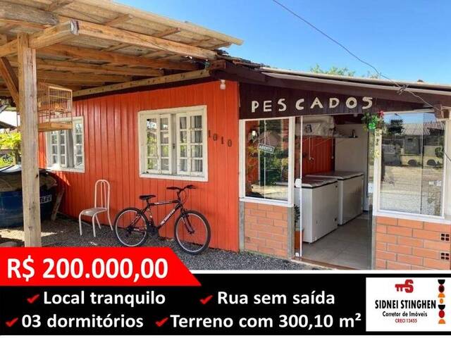 #675 - Casa para Venda em Balneário Barra do Sul - SC